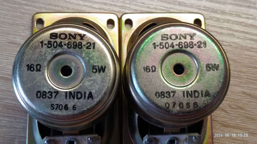 Динаміки широкополосні SONY 5 Вт 16 Ом і КАРО 3 Вт 16 Ом