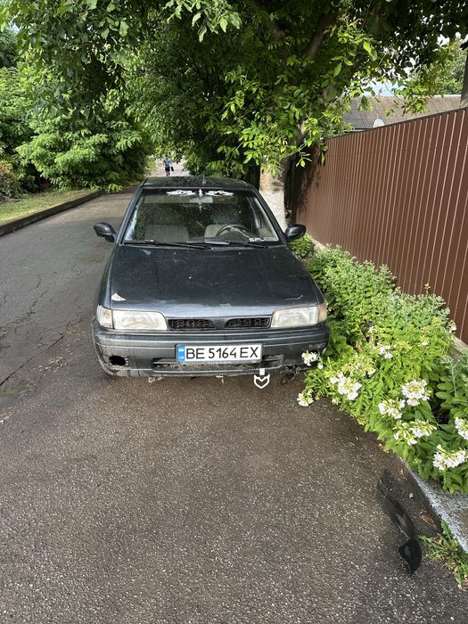 Nissan sunny n14