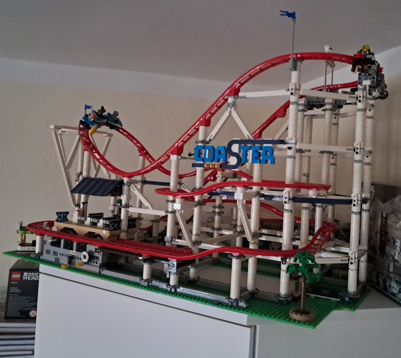 Lego Creator 10261 Roller Coaster