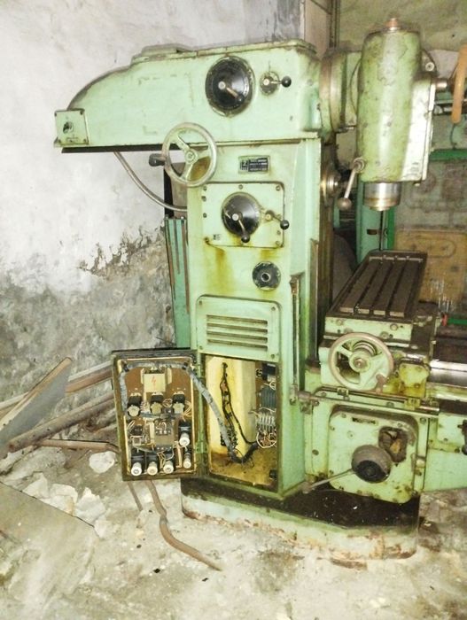 Фрезерні верстат 6р80ш6720,6р12п,6м12к,вм131,вм127,67к25,6р13,6р82ш