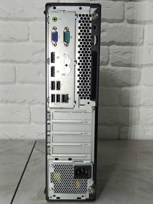 Комп'ютер ПК Lenovo M920s SFF i3-8100
