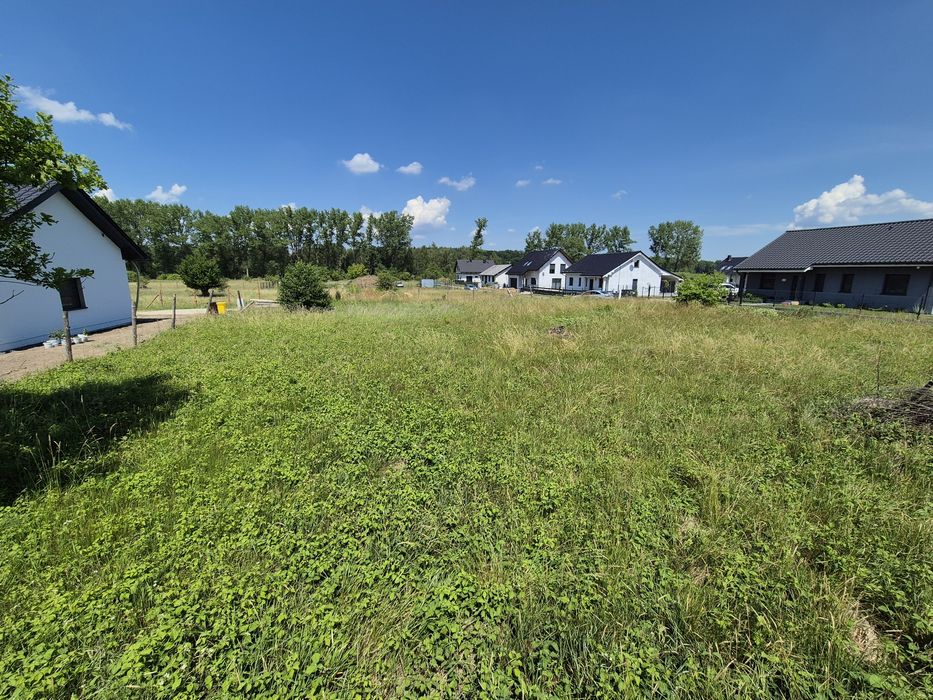 Sprzedam działkę budowlaną w Kożuchowie 1000 m2