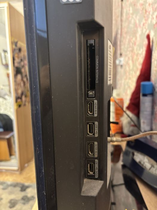 телевизор Samsung le32d550