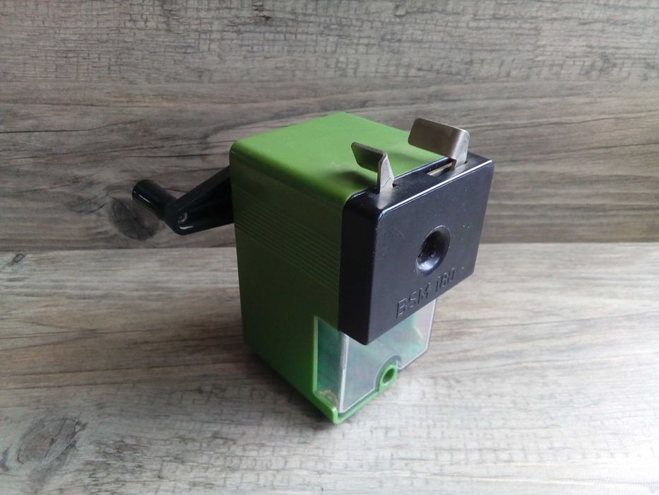 temperówka z korbką bsm 180 , DDR