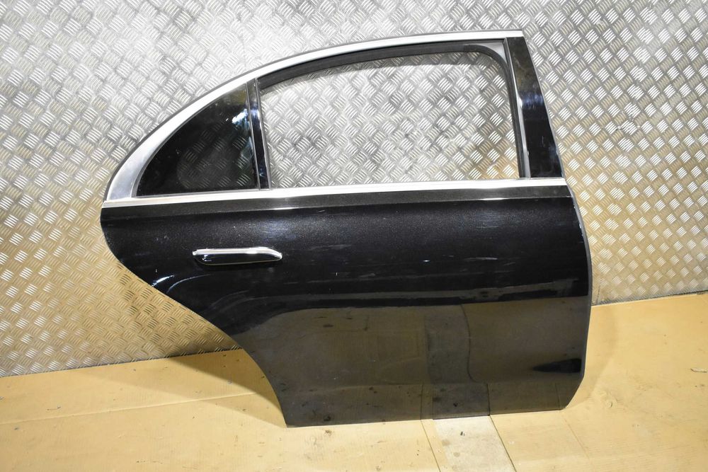 MERCEDES W223 S-Class Двері зад ліві праві