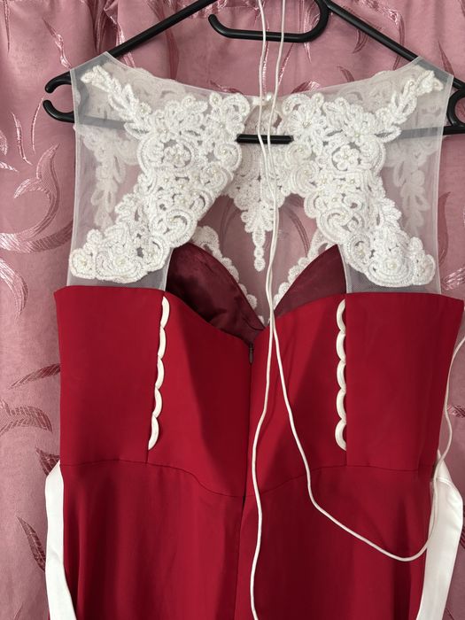 Випускне вечірнє плаття