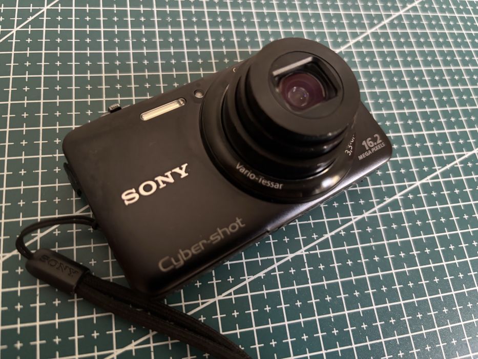 Sony CyberShot WX80 Black Zeiss
