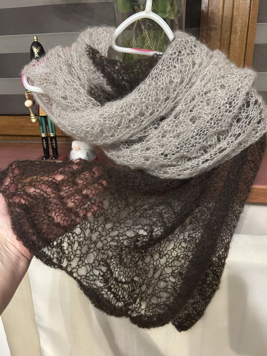 Ultralekki moherowo- jedwabny szal (rękodzieło)