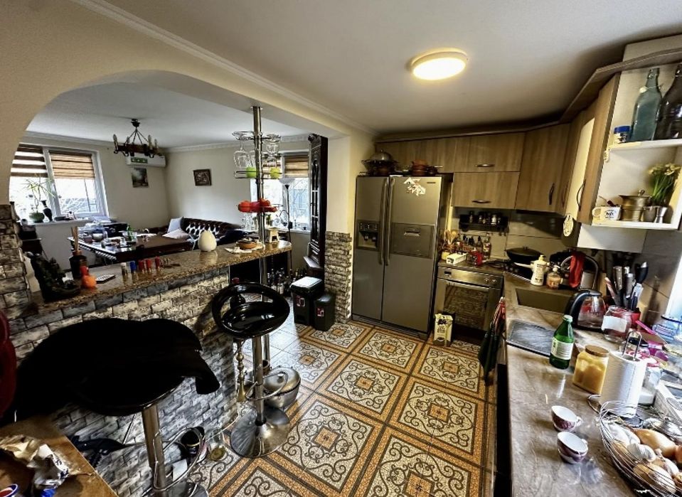 Продаж  будинку Брюховичі