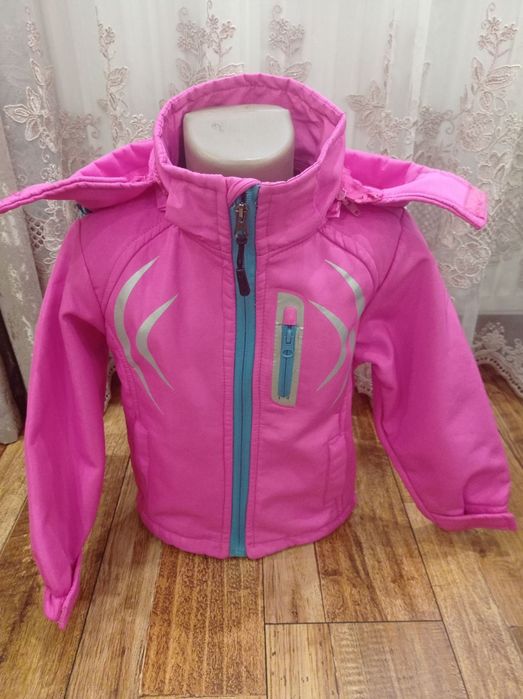 Курточка для дівчинки