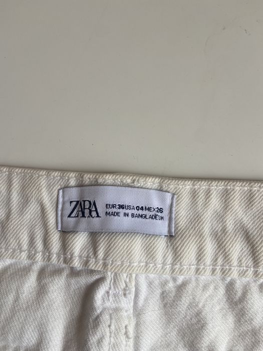 Calças wide leg brancas da zara