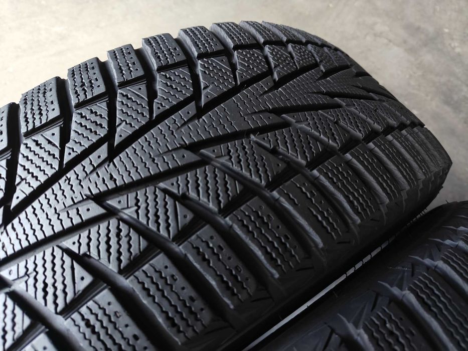 Зимові шини 225/60 R17 99T Hankook Winter ICept Х арктична липучка 23року виробництва на Кіа Спортейдж