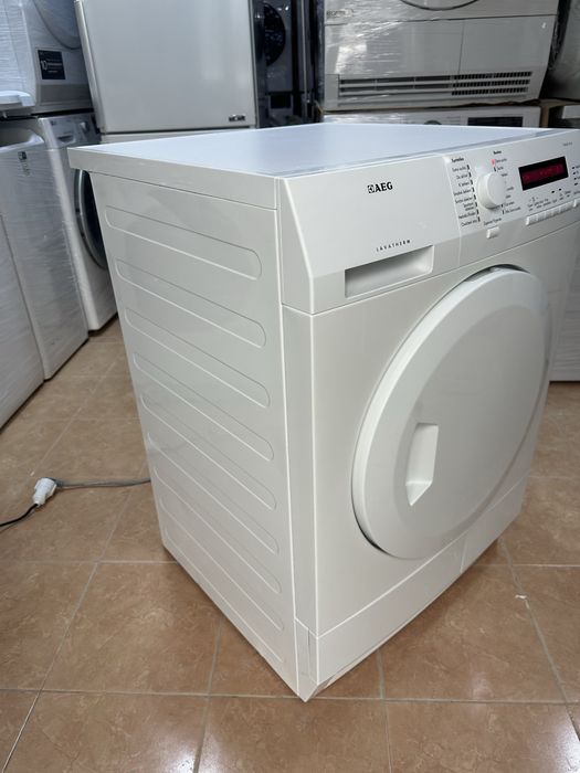 сушильна машина AEG  з тепловим насосом 8 кг А+++ великий вибір суш