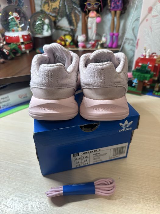 Кросівки для дівчинки Adidas ozelia EL C