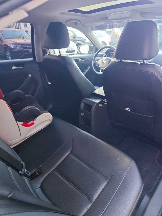 VW Jetta 2017 1.8 SEL Edition