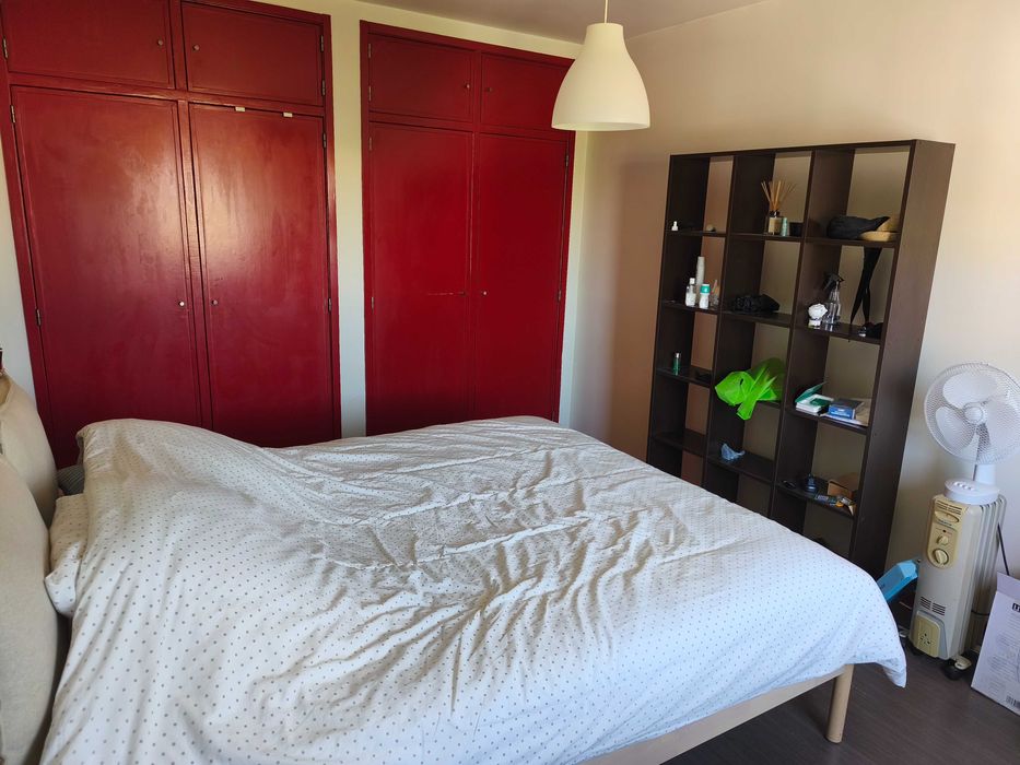 Sous-location d'une chambre dans un duplex à Sao Domingos de Rana