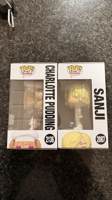 Funko pop one piece sanji 2087 charlotte pudding 2136