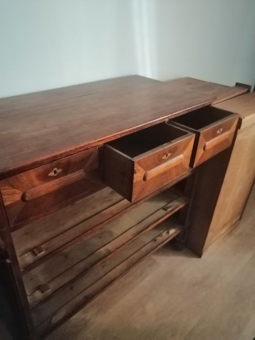 Móvel comoda / antiga