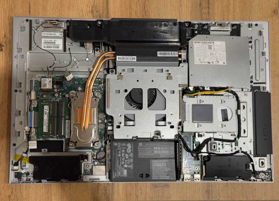 Моноблок HP EliteOne 800 G3 AiO розбита матриця