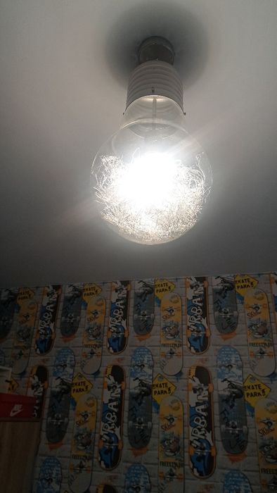 Żyrandol Blom żarówka