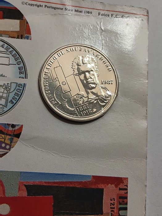 Moeda prata 925 de 100 escudos de 1987.