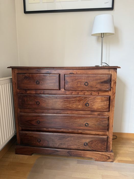 Komoda kolonialna z litego drewna