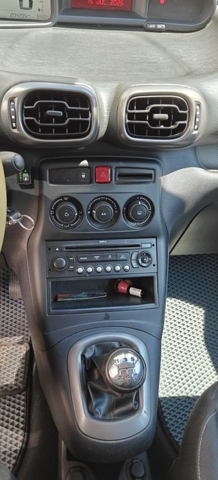 Продам Citroen c 3 pikaco
