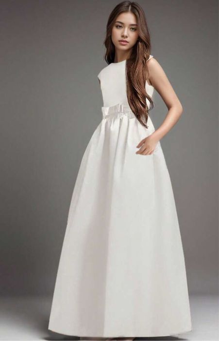 Sliczna sukienka biała 4 140