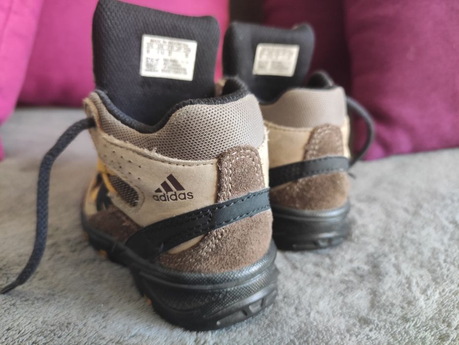 Buciki adidas traperki 22 zimowe, w góry, wycieczka