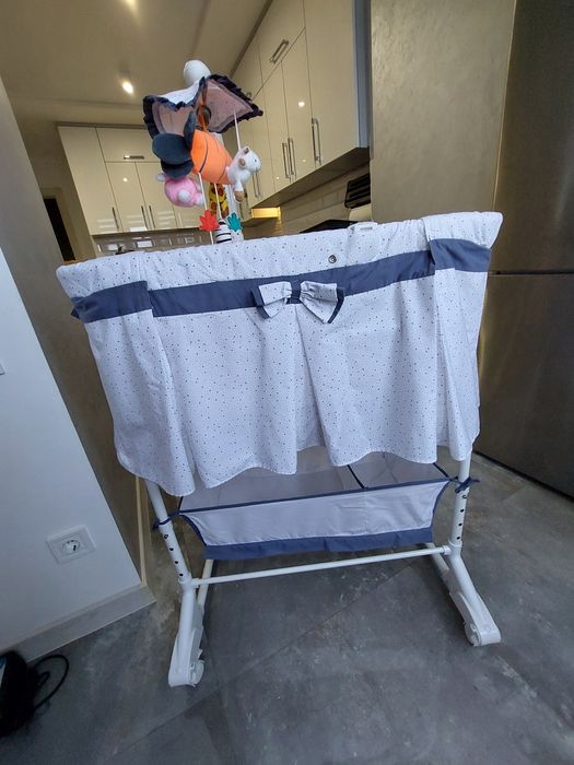 Ліжечко люлька, колиска