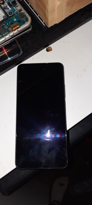 Sprzedam na części i redmi 12 5g 128 iPhone 5s sprawny z pudełkiem