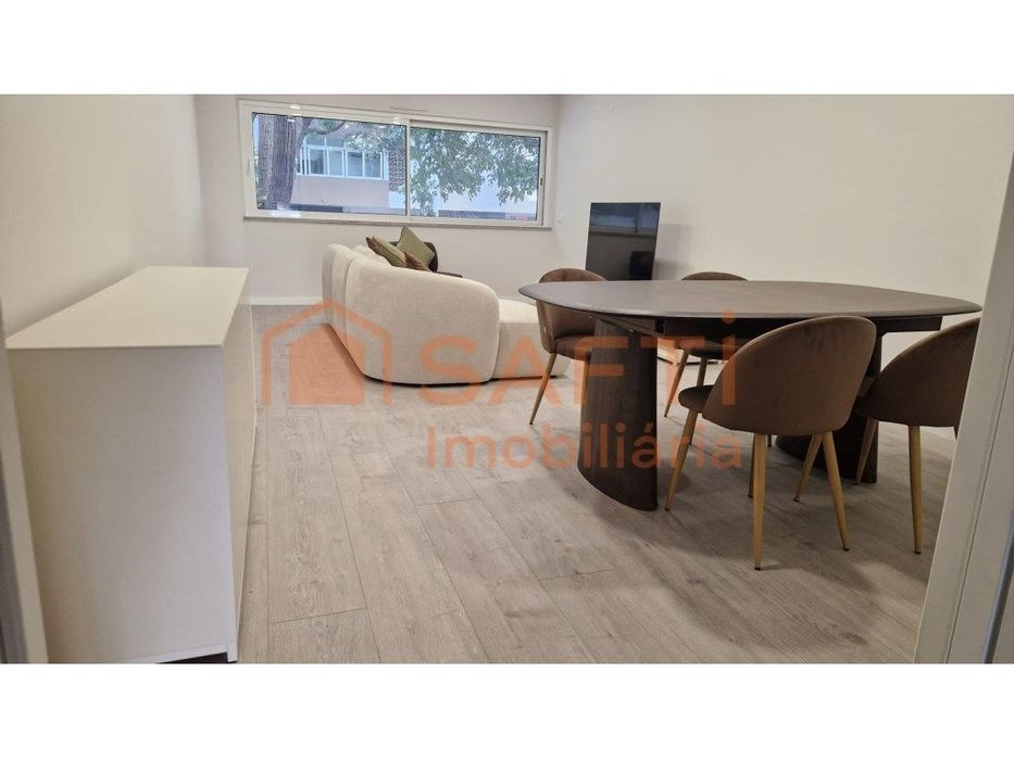 Centro de Loulé - Apartamento NOVO para Arrendar!