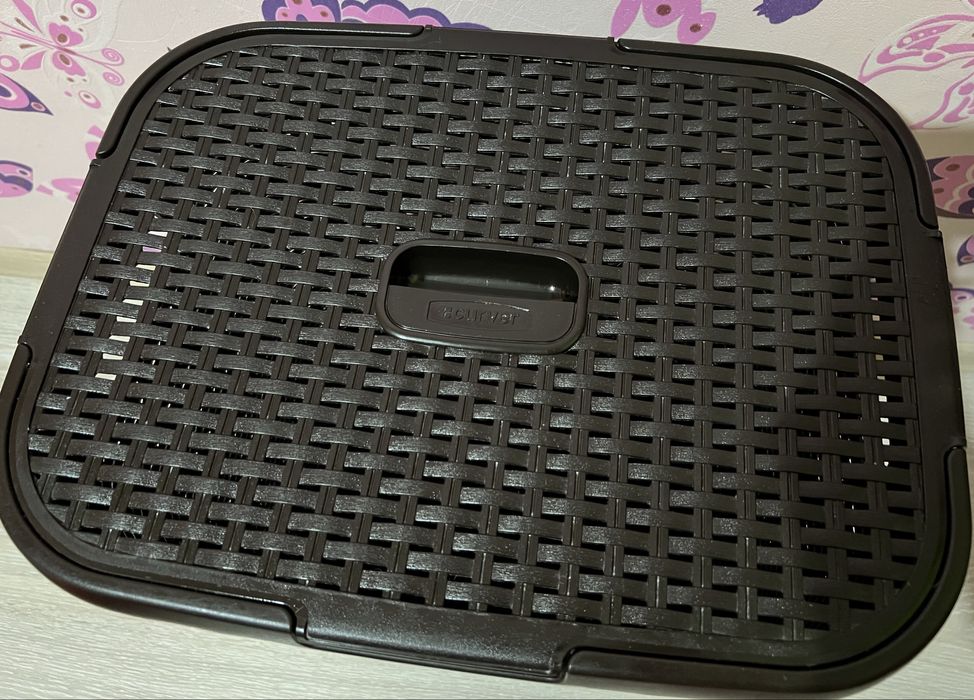 Корзина (новая) для белья Curver (коричневый цвет)