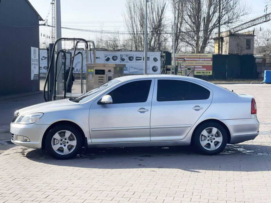 Skoda Octavia 1.4 TSi механика 6-ст (2011 год)