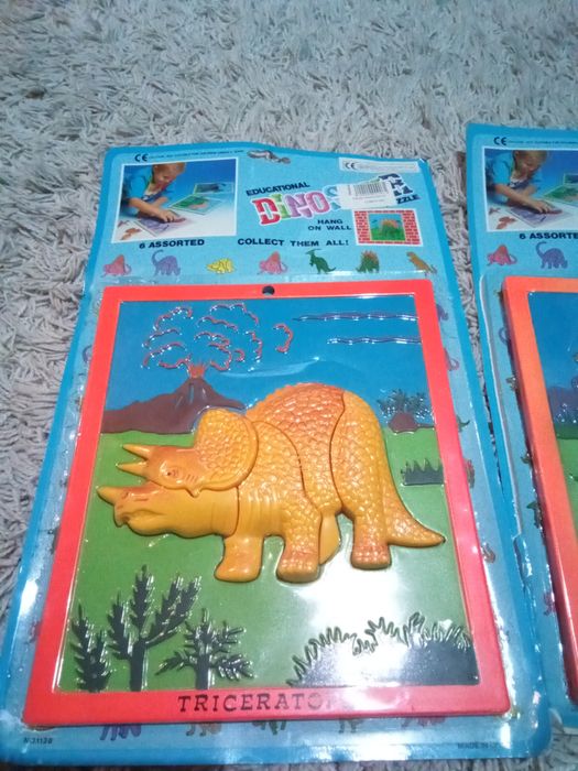 Puzzle Dinossauros 20x20cm