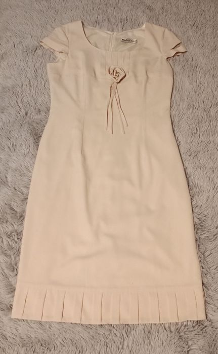 Sukienka elegancka 42/XL