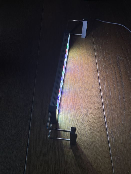 Luz portatil para aquario