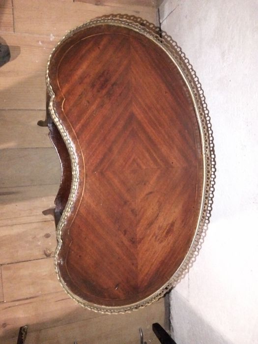 Mesa de apoio estilo Luís XV