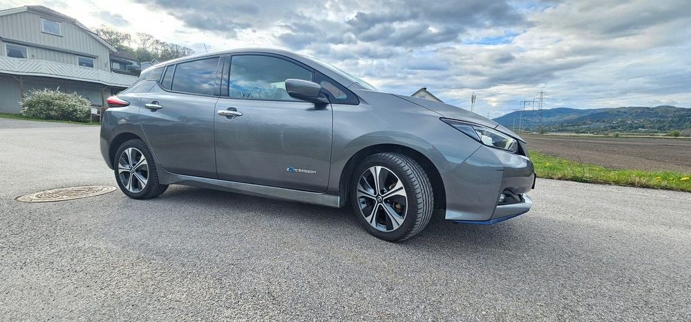 Nissan leaf 62kw
