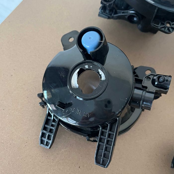 Противотуманки/туманки БМВ BMW E34E36E38E39E46E60E65E70E71E83E84E90F01