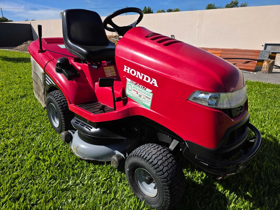 Trator de relva HONDA HF 2417