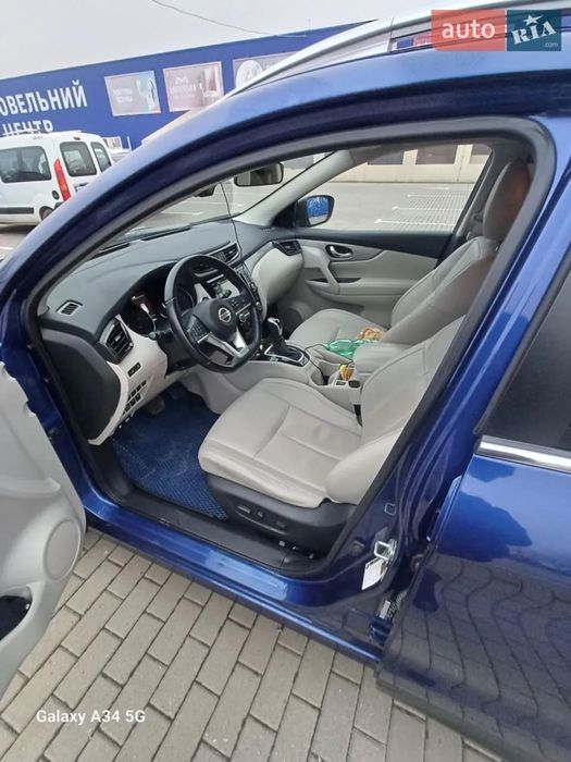 Nissan Rogue sport 2020р.
