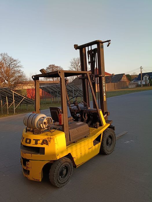 Toyota 42-3FG 20  Toyota 42-3FG 20 * Serwisoany * Nowy Parownik *