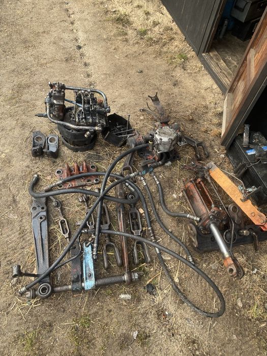 Фіксатор Навіски МТЗ-80/82. Розподільник/Трубки МТЗ.