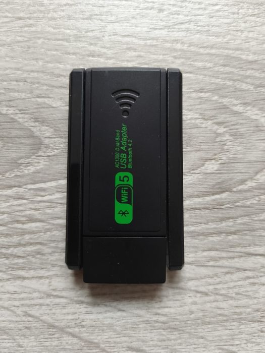 Адаптер Wi-Fi USB 1300 мб/с + Bluetooth 4.2