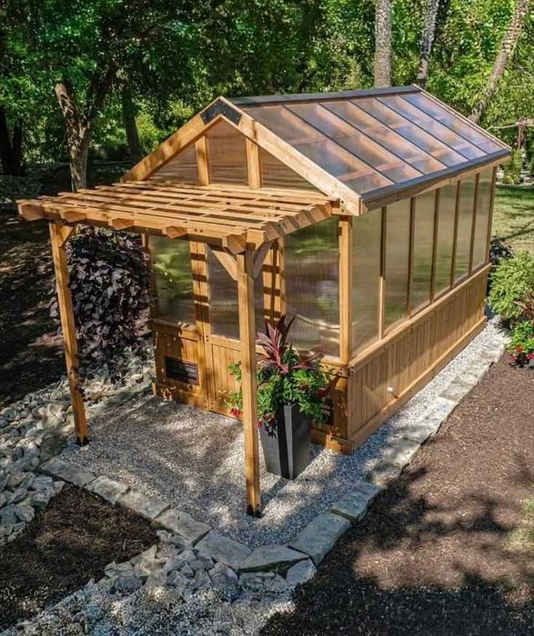 Мастер-столяр и установка деревянных интерьеров под ключ в Киеве