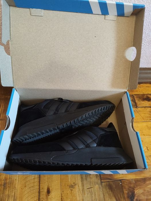 Кросівки Adidas Retropy F2 чорні, розмір 44, нові