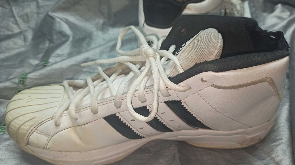 Кроссовки adidas pro model 44