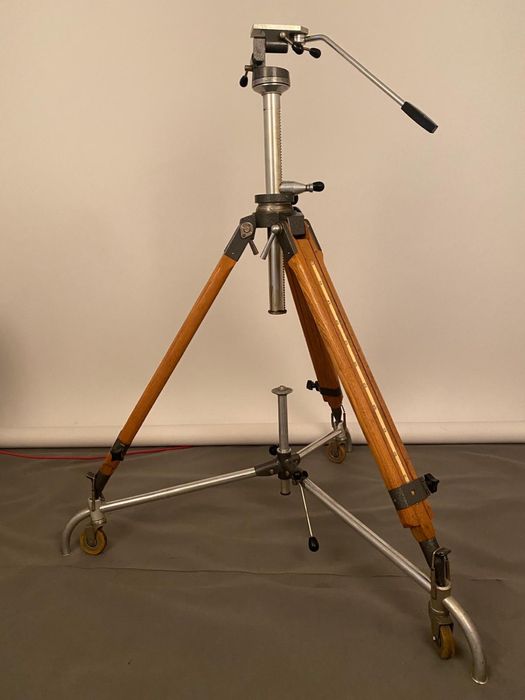 Statyw na wózku  fotograficzny