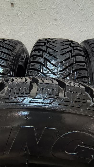 Шини зима 215/60/16  linglong green max winter grip 2
